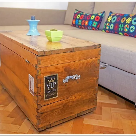 Skyview Old Town Апартаменты Бухарест