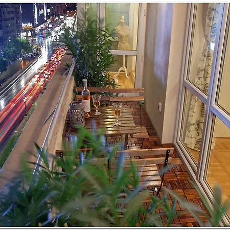 Skyview Old Town Апартаменты Бухарест