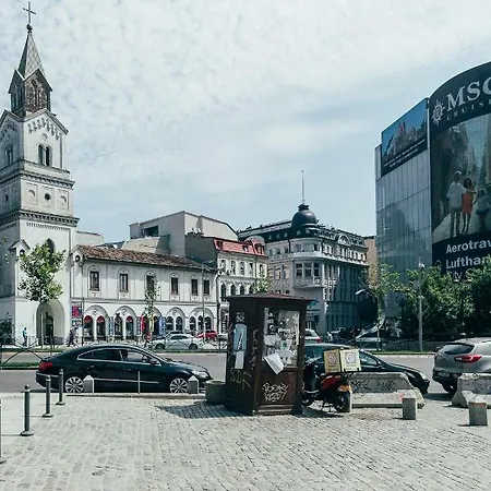 Апартаменты Skyview Old Town *