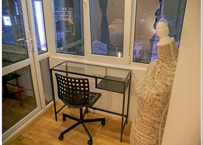 Skyview Old Town Apartman