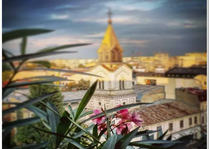 Skyview Old Town Апартаменти