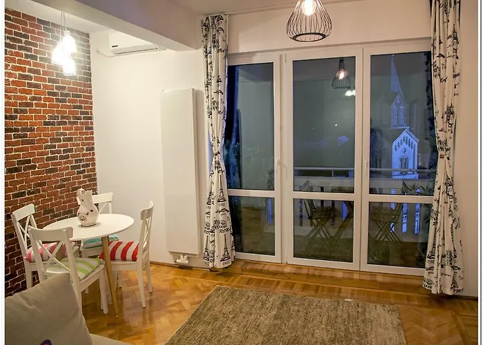 Skyview Old Town * 布加勒斯特